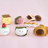 Ippinsha Mochi Wagashi-san Plush Keychain - Strawberry Daifuku