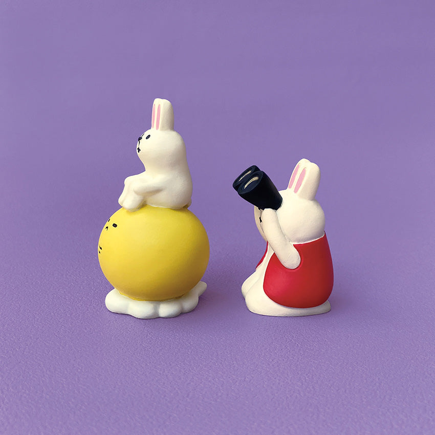 Decole Concombre Figurine - Moon Viewing Party - Binoculars Rabbit